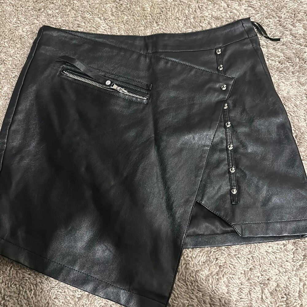 Leather mini skirt